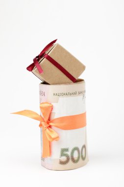 Ukraynalı para ve hediye
