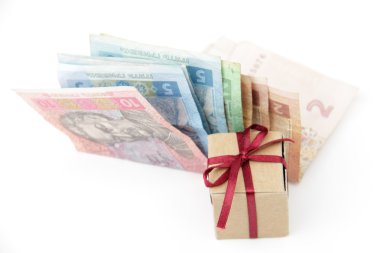 Ukraynalı para ve hediye