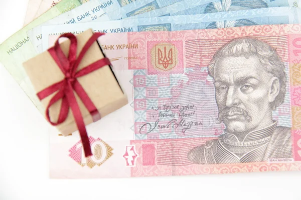 Ukrainian money and gift — Stock Photo, Image