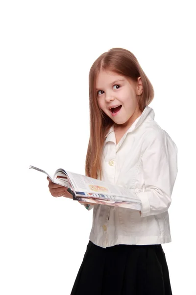 Chica leyendo una revista —  Fotos de Stock