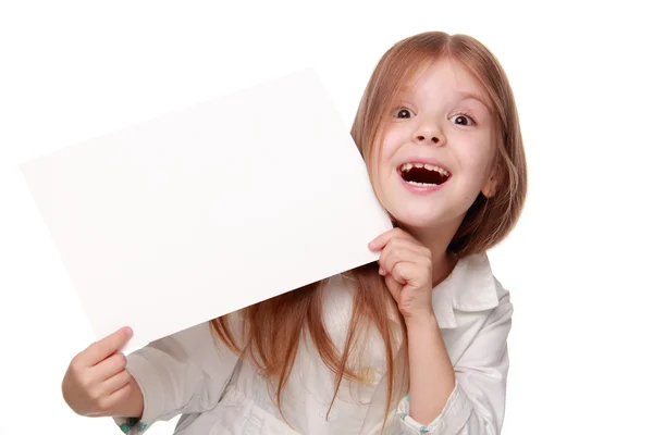 Meisje met een wit bord — Stockfoto