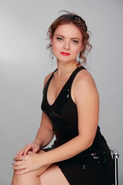 güzel bir kadın üzerinde Abiye