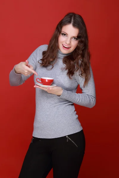 カップお茶を持つ女性 — ストック写真