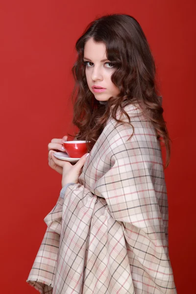 Fincan çay kadınla — Stok fotoğraf