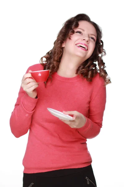 Hermosa chica con una taza roja — Foto de Stock