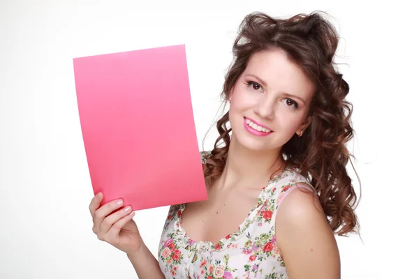 Brunette met papier in zijn handen — Stockfoto