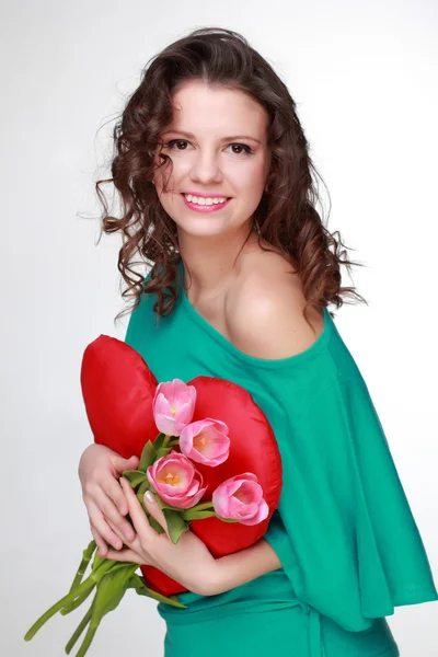 Retrato de uma menina com tulipas — Fotografia de Stock