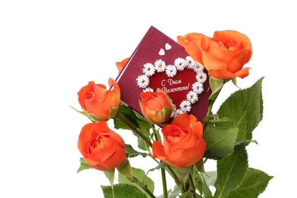 Rosas com cartão de Dia dos Namorados — Fotografia de Stock