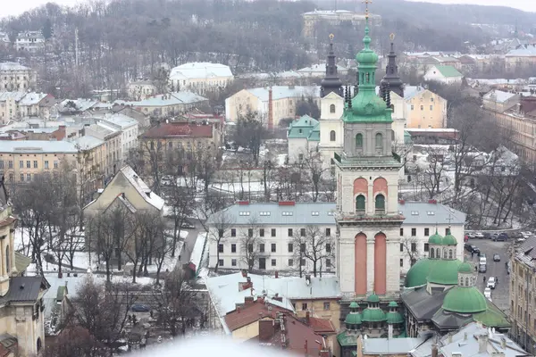 Dachy we Lwowie, Ukraina — Zdjęcie stockowe