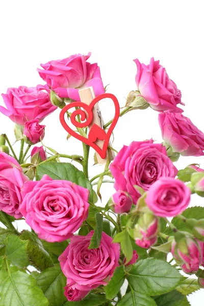붉은 마음으로 장미 꽃다발 — 스톡 사진
