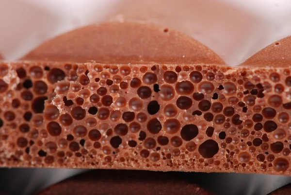 Oxidem uhličitým porézní čokoláda — Stock fotografie