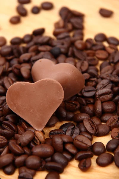 Cukierki czekoladowe w kształcie serca — Zdjęcie stockowe