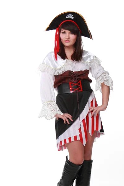 Charmante jeune femme en costume et chapeau noir pirate — Photo