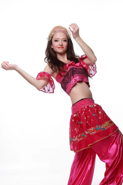 Bella ragazza in abito orientale danza danza pancia — Foto Stock