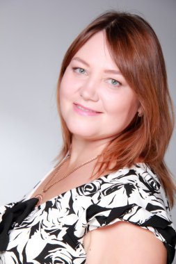 Orta yaşlı beyaz bir kadın