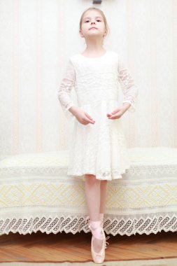 Balerin pointes içinde