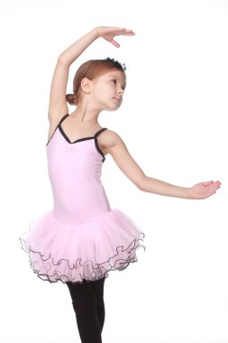 Beyaz arka plan üzerinde izole bir swangirl gibi dans güzel tutu giyen genç balerin