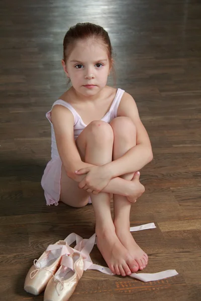 Fashion pretty young ballerina with points — Stock Photo, Image