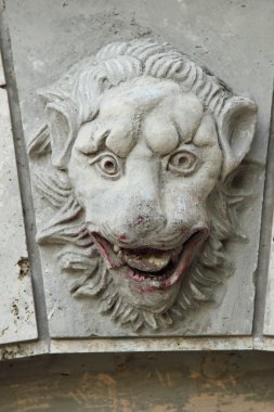 Aslan başı, dekoratif öğe