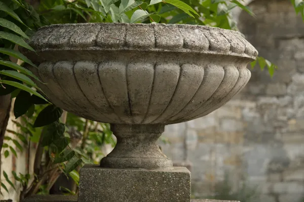 Stone vase decoration handrail stairs — Stock Photo, Image