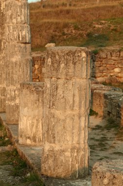 Antik kent pantikapaion gün batımında
