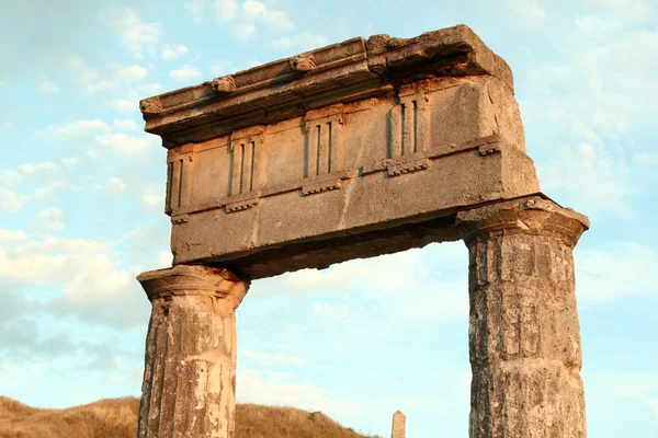 Ancient city Pantikapaion at sunset — Stock Photo, Image