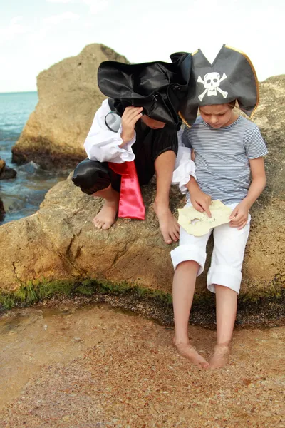 Fantasia vestido piratas — Fotografia de Stock