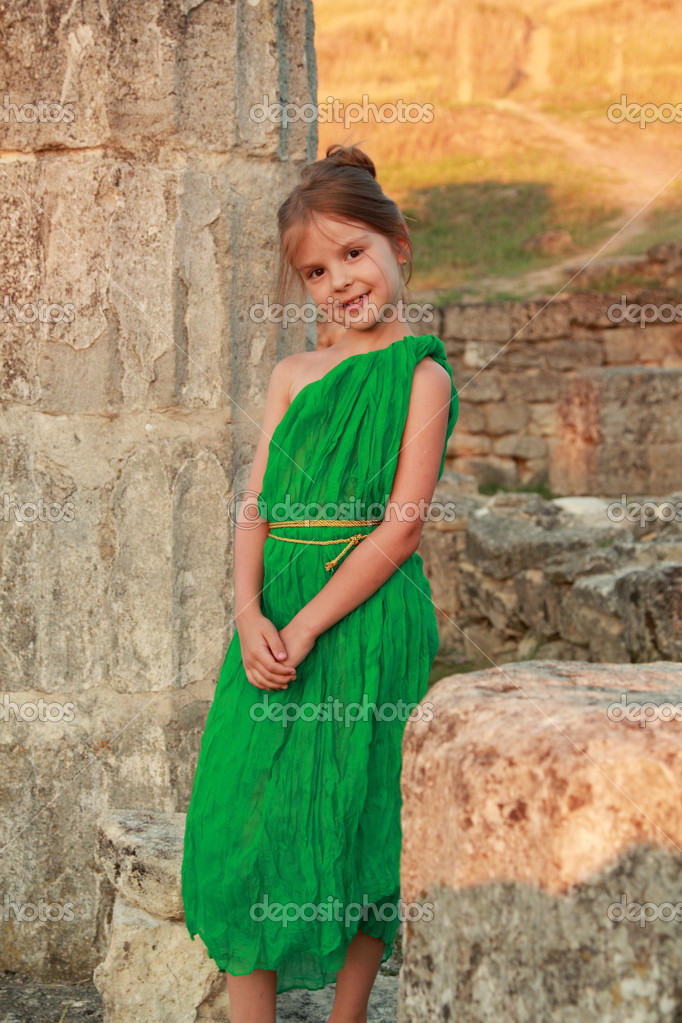 beautiful emerald green dress