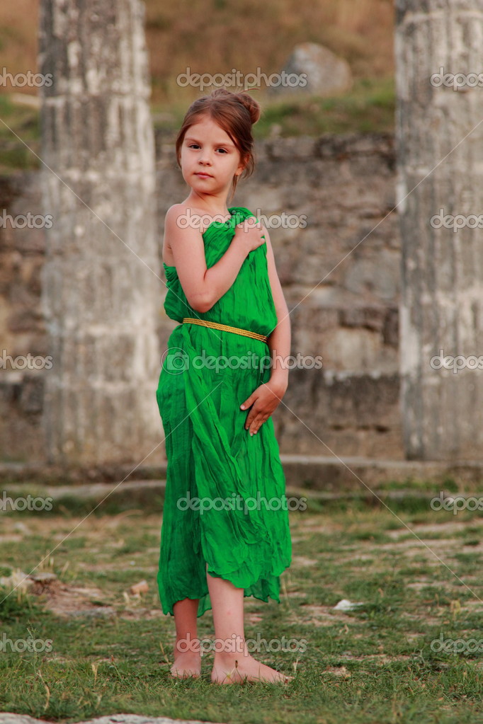 beautiful emerald green dress