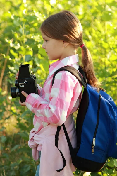 Roztomilá malá školačka — Stock fotografie