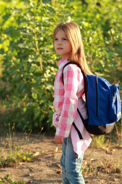 Happy Schoolgirl Outdoor — Stock Photo, Image