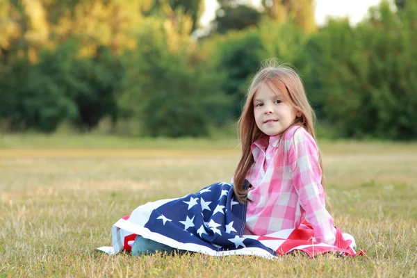 Young caucasian girl — Stock Photo, Image