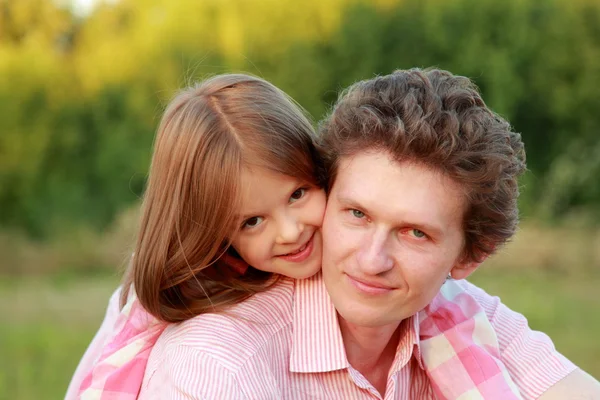 Padre e hija —  Fotos de Stock