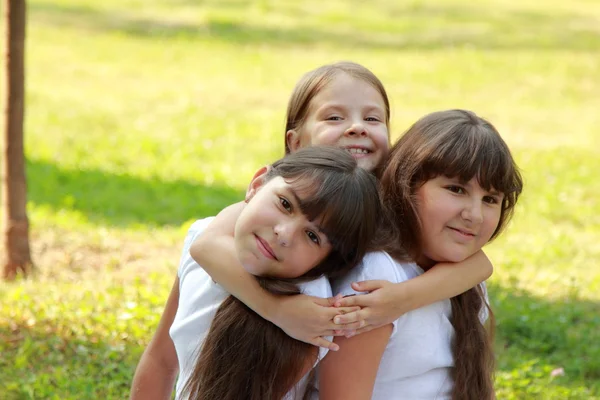 Schattig kleine meisjes — Stockfoto