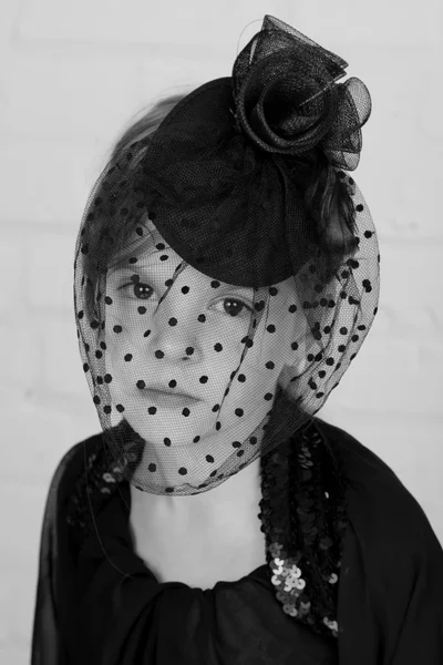 Portrait of beautiful child wearing vintage fashion — Stock Photo, Image