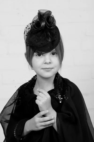 Portrait of a little girl in retro style — Stock Photo, Image