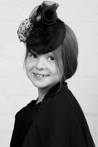 Portrait of a little girl in retro style — Stock Photo, Image