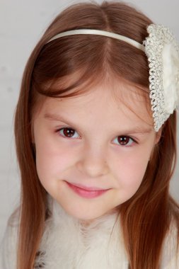 Şirin küçük kız.