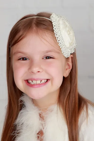 Portrait of a beautiful little girl — Stock Photo, Image