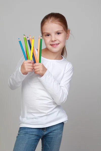 Estudante com canetas coloridas de feltro — Fotografia de Stock