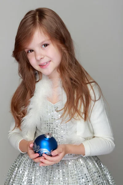 Enfant avec décorations de Noël — Photo