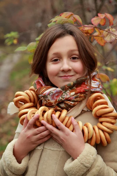 Girl in russian village traditional kerchief — Stock Photo, Image