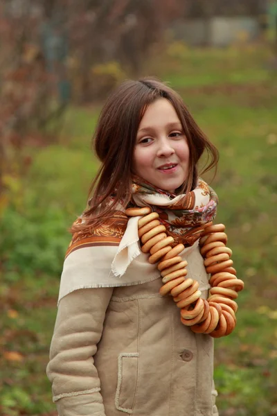 Girl in vintage russian kerchief — Stock Photo, Image