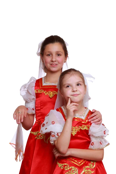 Flickor i ryska nationella klänning — Stockfoto