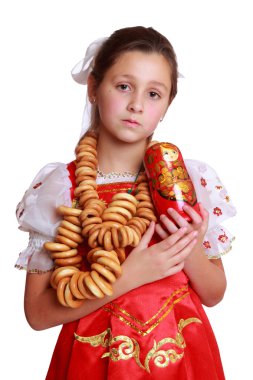 geleneksel Rus kostüm giyen kız