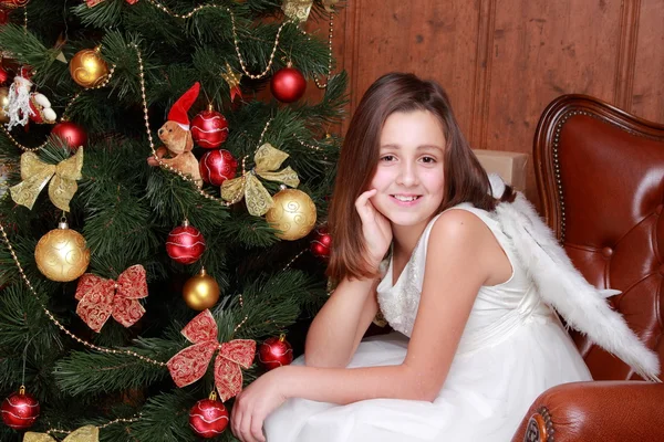 Little girl as an angel — Stock Photo, Image