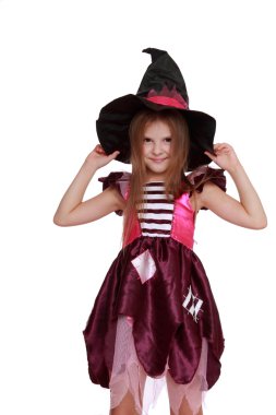 Cadılar Bayramı küçük cadı