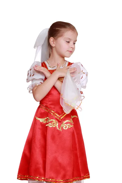Jeune fille danse en costume national russe — Photo