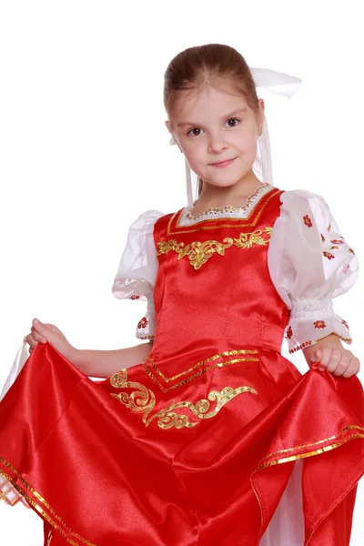 Dança de menina jovem em nacionalidade russa — Fotografia de Stock