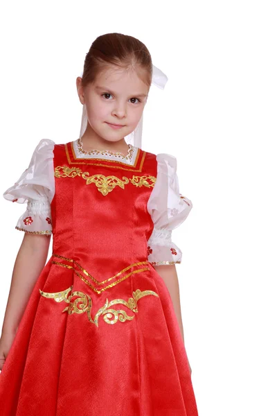 Danse de fille en costume national russe — Photo